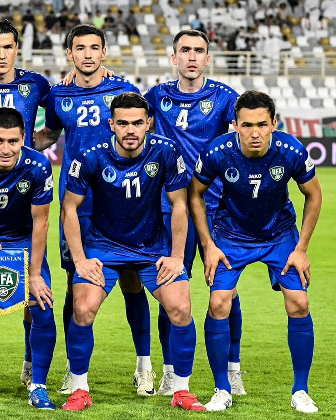 u8国际包含那不勒斯训练开放日，今夜临场应变引欢呼，德甲在即，阵容厚度经受考验的词条